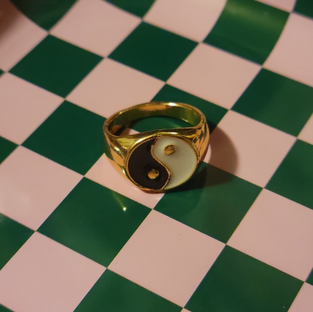 yin yang ring